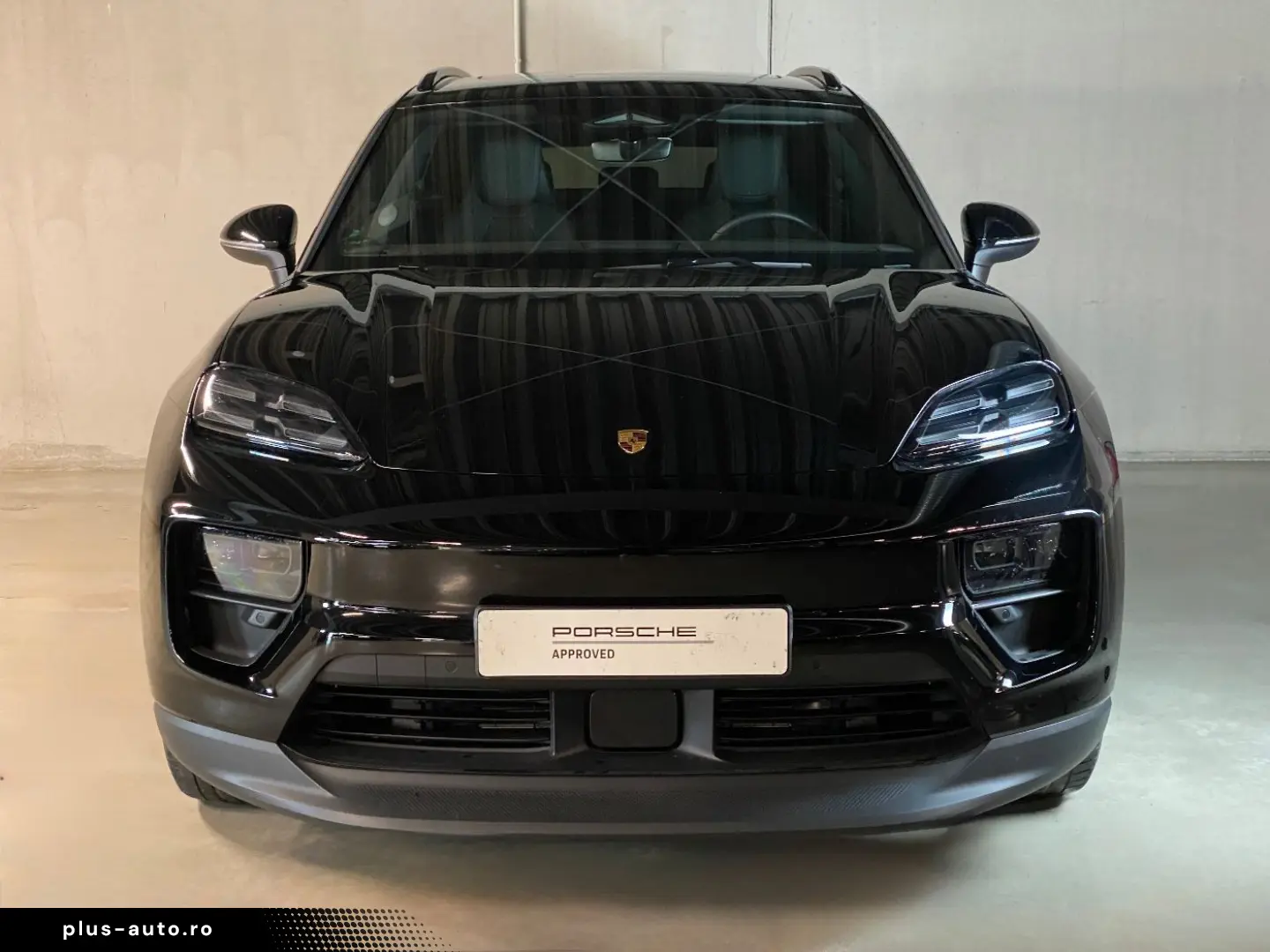 PORSCHE Macan   Panorama Dachsystem   Privacy   PASM