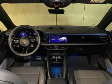 PORSCHE Macan   Panorama Dachsystem   Privacy   PASM