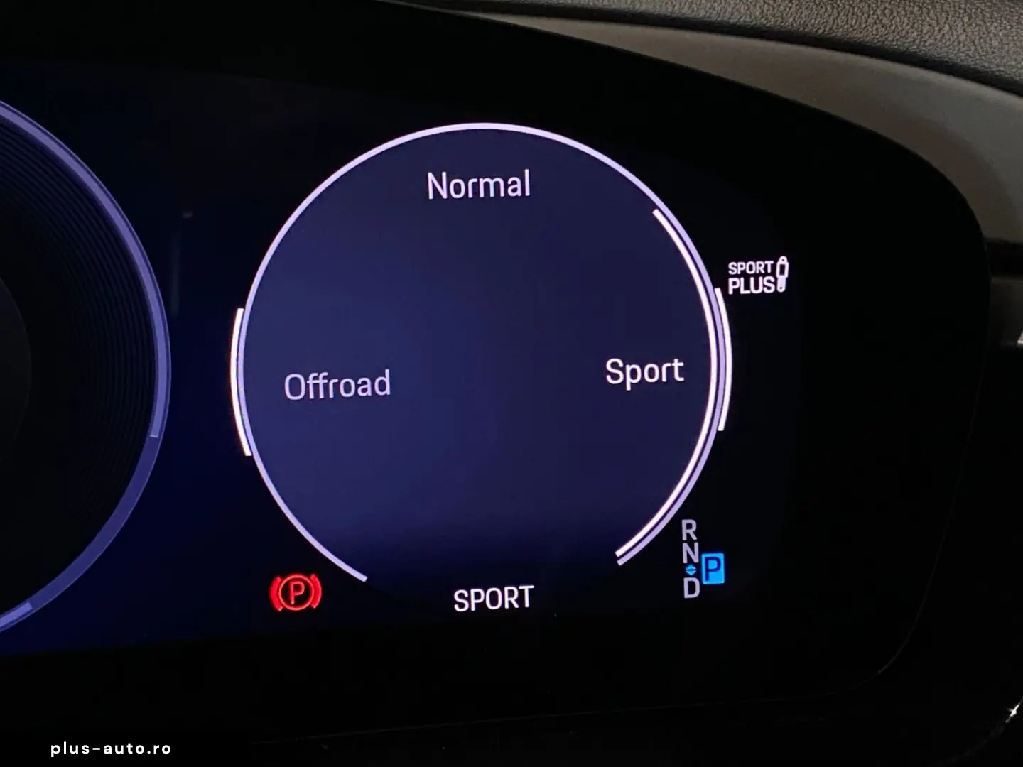 PORSCHE Macan   Panorama Dachsystem   Privacy   PASM