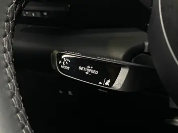 PORSCHE Macan   Panorama Dachsystem   Privacy   PASM