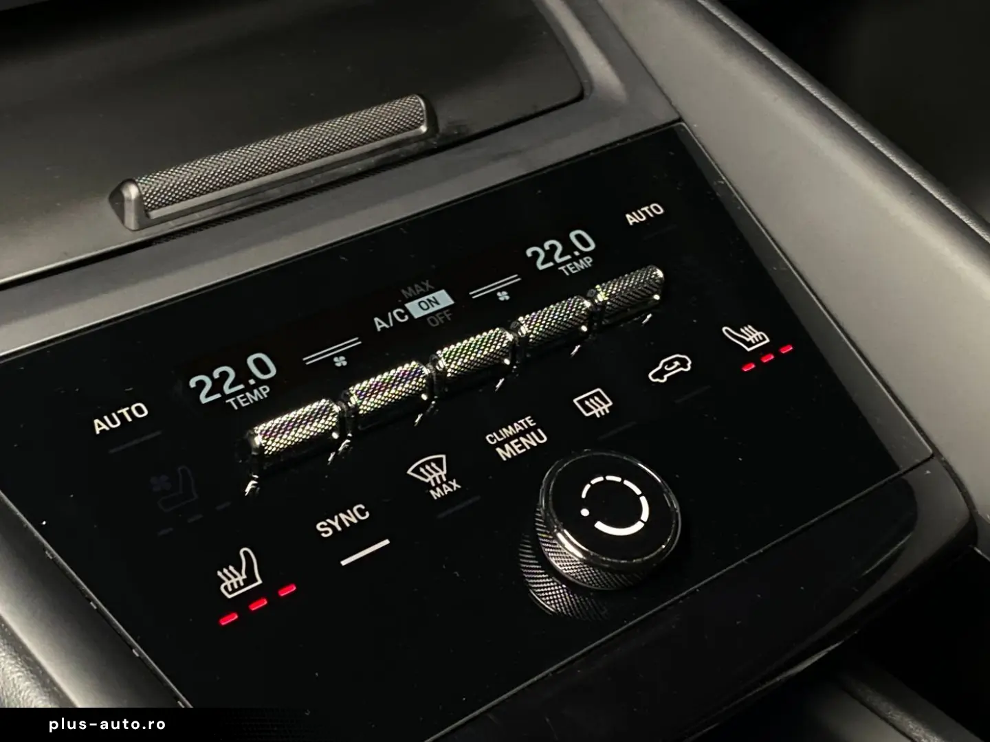 PORSCHE Macan   Panorama Dachsystem   Privacy   PASM