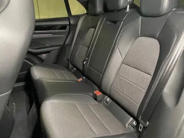 PORSCHE Macan   Panorama Dachsystem   Privacy   PASM