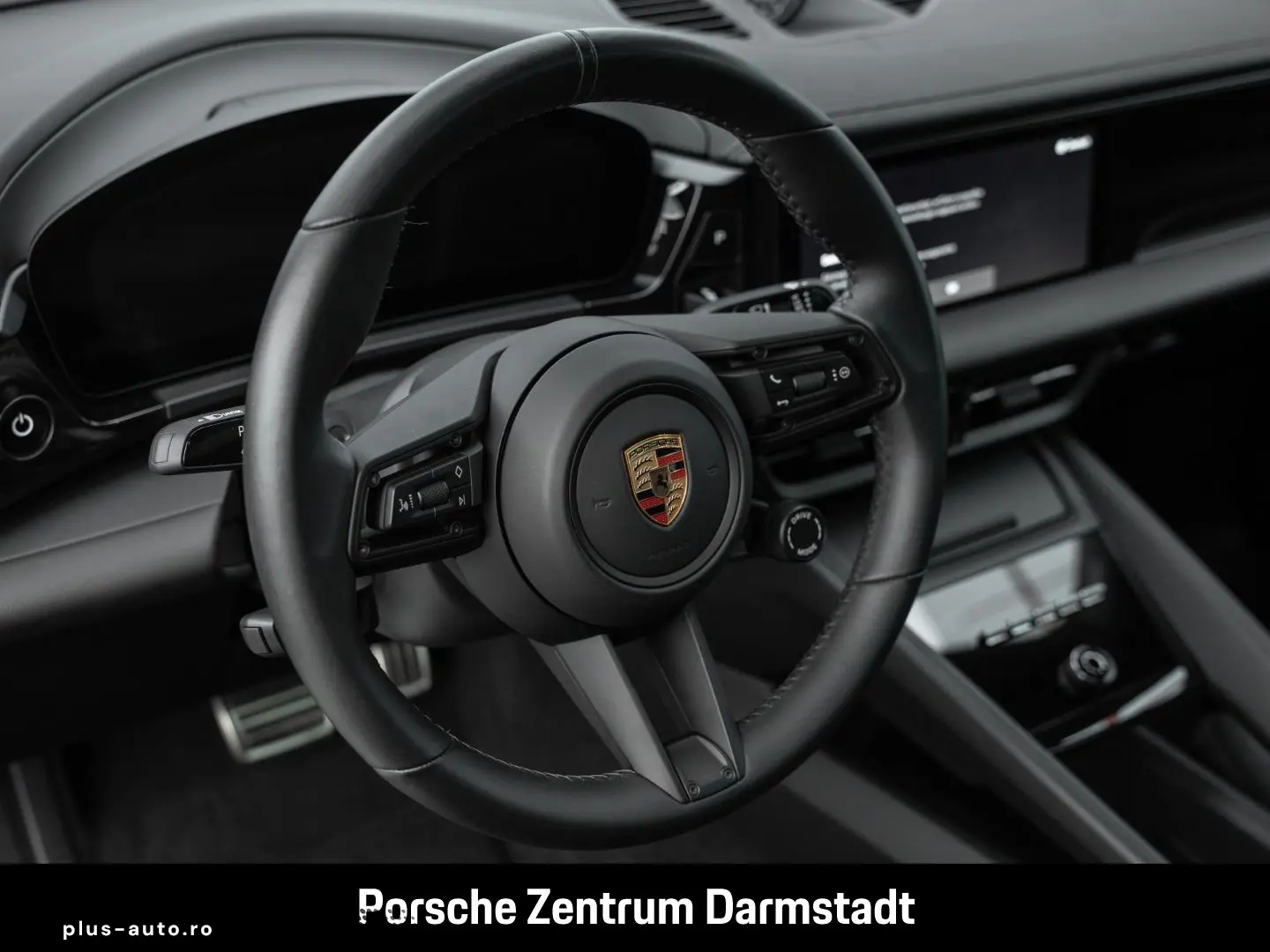 PORSCHE Macan 4 InnoDrive Surround-View BOSE 21-Zoll