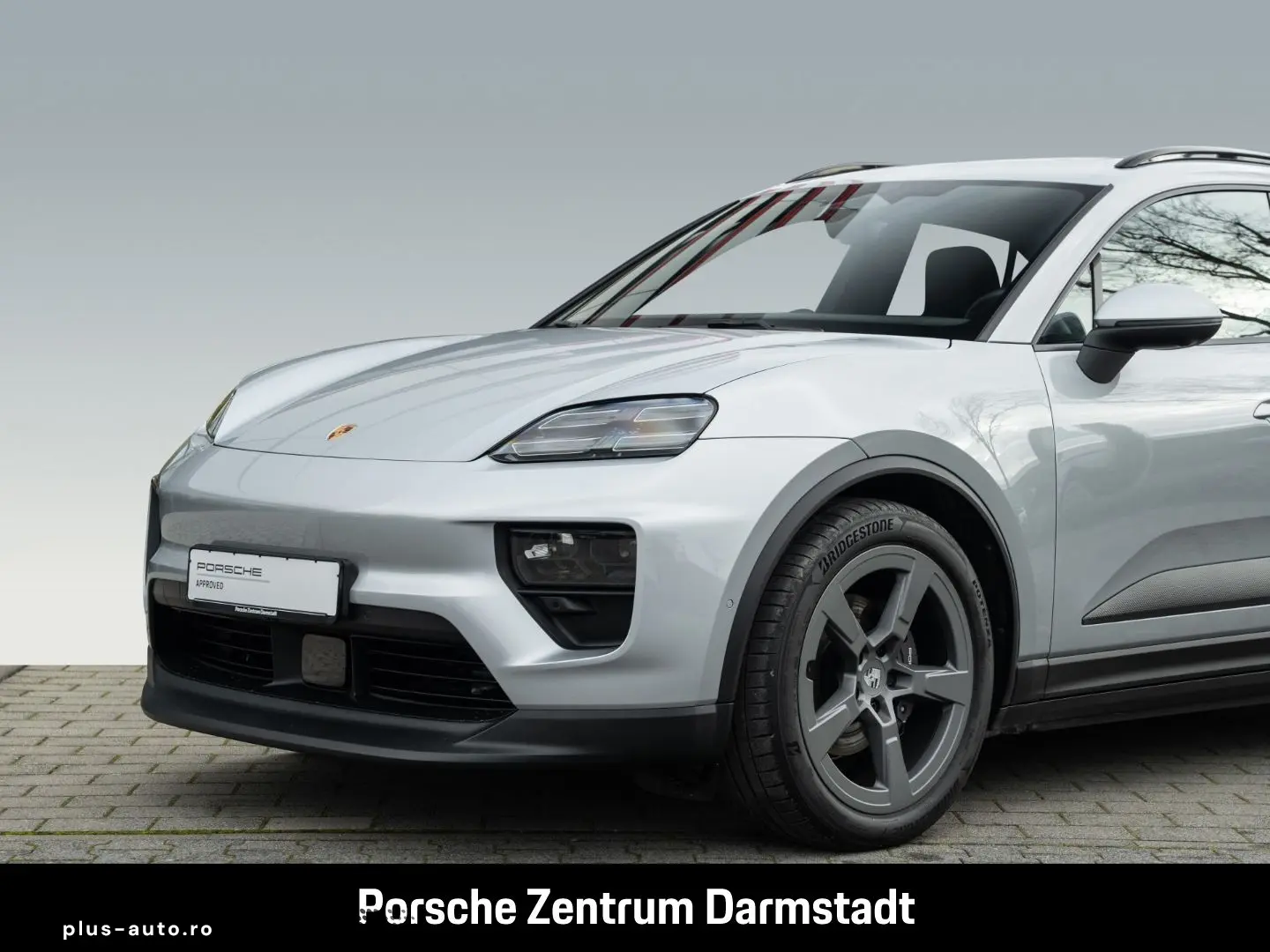 PORSCHE Macan 4 InnoDrive Surround-View BOSE 21-Zoll