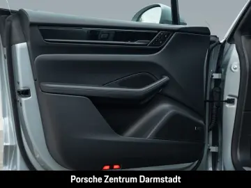 PORSCHE Macan 4 InnoDrive Surround-View BOSE 21-Zoll