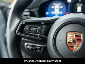 PORSCHE Macan 4 InnoDrive Surround-View BOSE 21-Zoll