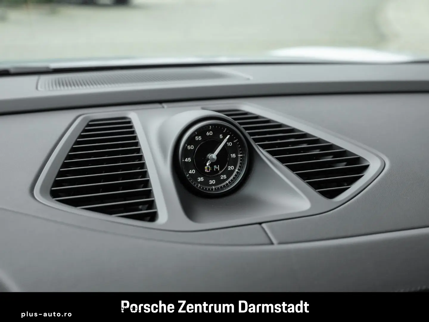 PORSCHE Macan 4 InnoDrive Surround-View BOSE 21-Zoll