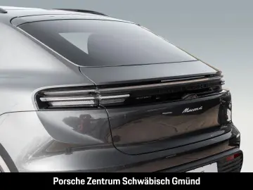 PORSCHE Macan 4 LEDmatrix SurroundView BOSE Luftfederung