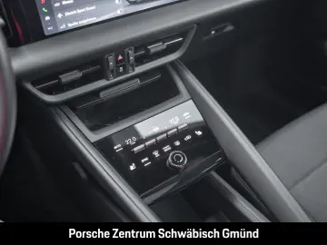 PORSCHE Macan 4 LEDmatrix SurroundView BOSE Luftfederung
