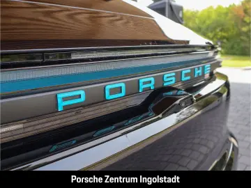 PORSCHE Macan Electric  Panorama  Luftfederung  Surround