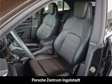 PORSCHE Macan Electric  Panorama  Luftfederung  Surround