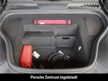 PORSCHE Macan Electric  Panorama  Luftfederung  Surround