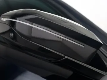 BMW i5 M60 xDrive M Sport DrivePro HUD H&K 360  21