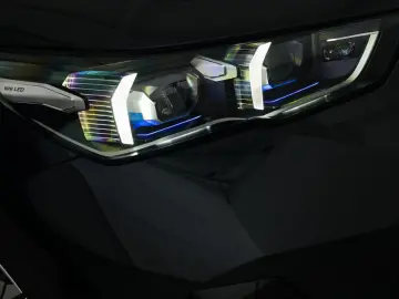 BMW i5 M60 xDrive M Sport DrivePro HUD H&K 360  21