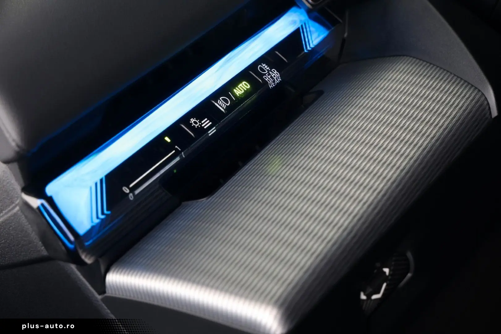 BMW i5 M60 xDrive M Sport DrivePro HUD H&K 360  21