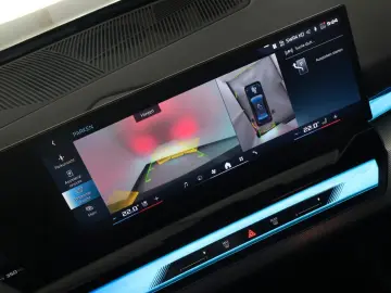 BMW i5 M60 xDrive M Sport DrivePro HUD H&K 360  21