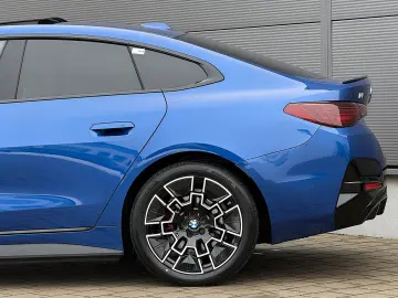 BMW i4 M50 xDrive M Sport Pro H K 360  Glasdach HUD