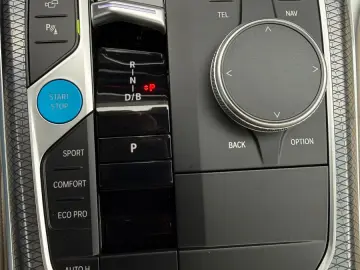 BMW i4 M50 xDrive M Sport Pro H K 360  Glasdach HUD