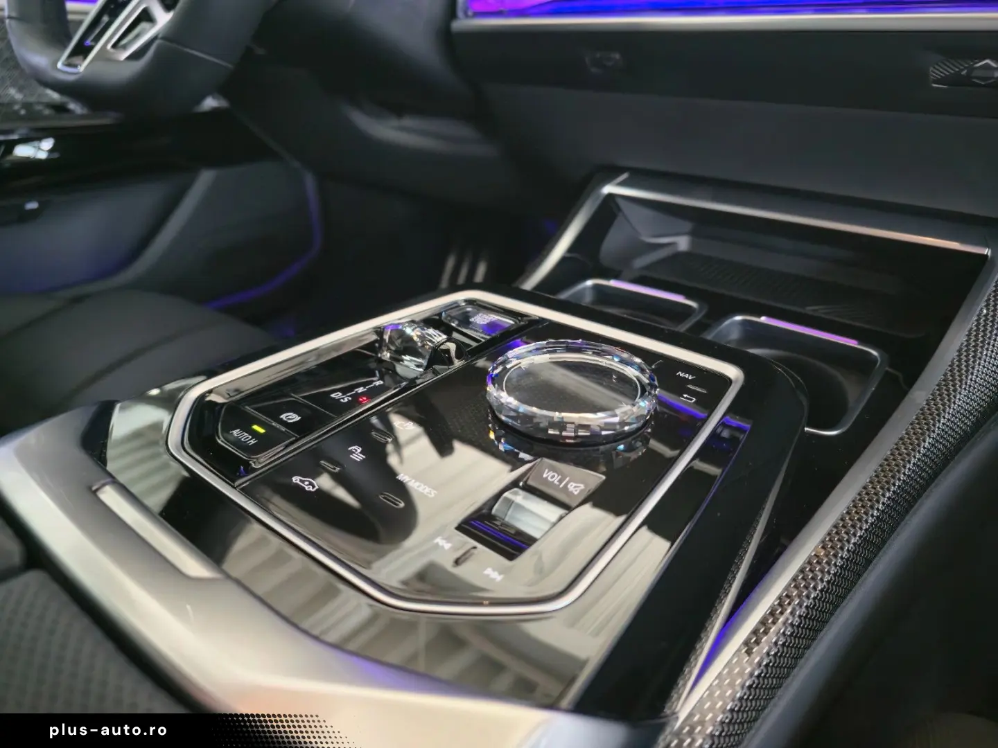 BMW 740d xDrive M Sport Fond Entertaiment B&W Sound