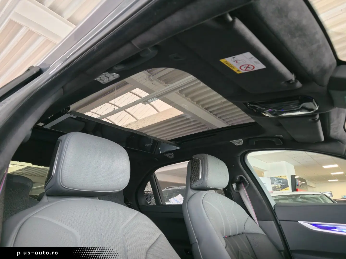 BMW 740d xDrive M Sport Fond Entertaiment B&W Sound