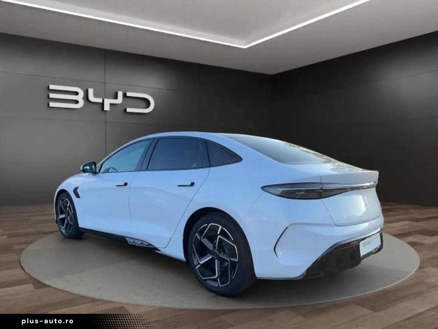 BYD Seal Design 230kW Reichweite 570km Panoramadach