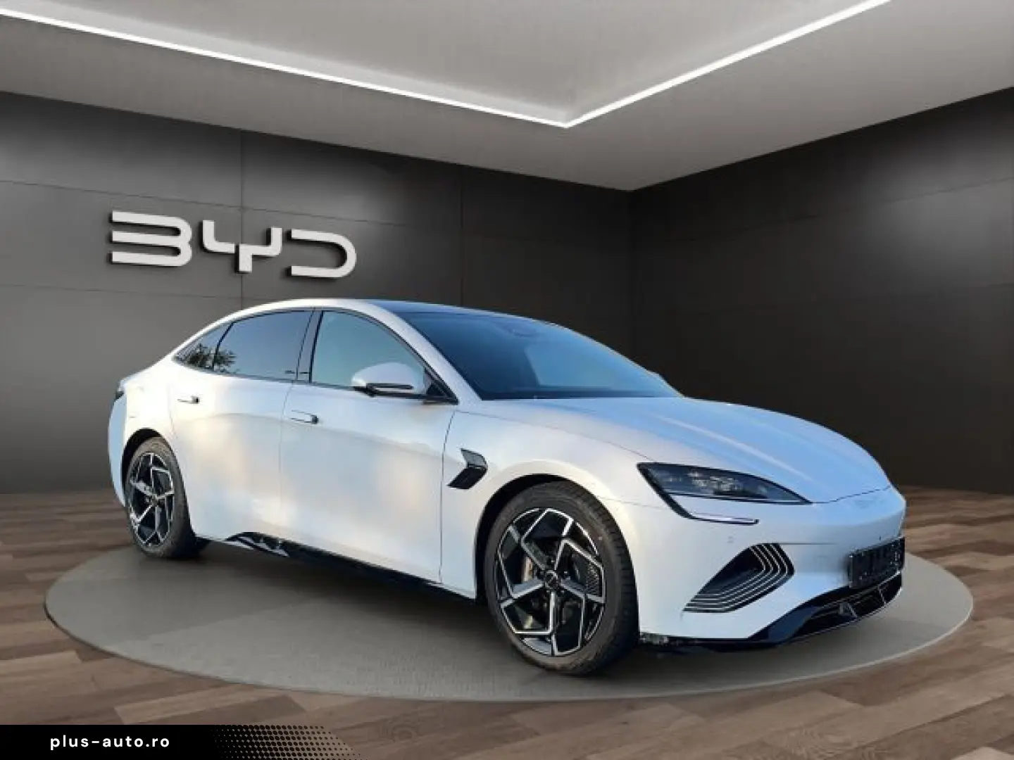 BYD Seal Design 230kW Reichweite 570km Panoramadach