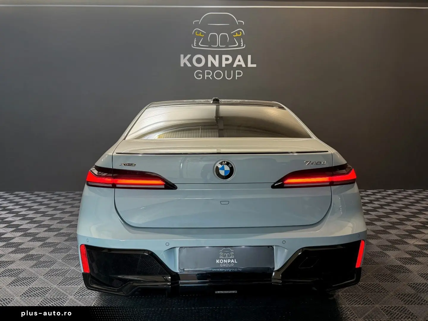 BMW 740 d xDrive B&W Sky Lounge M Sport Pro Luft 21