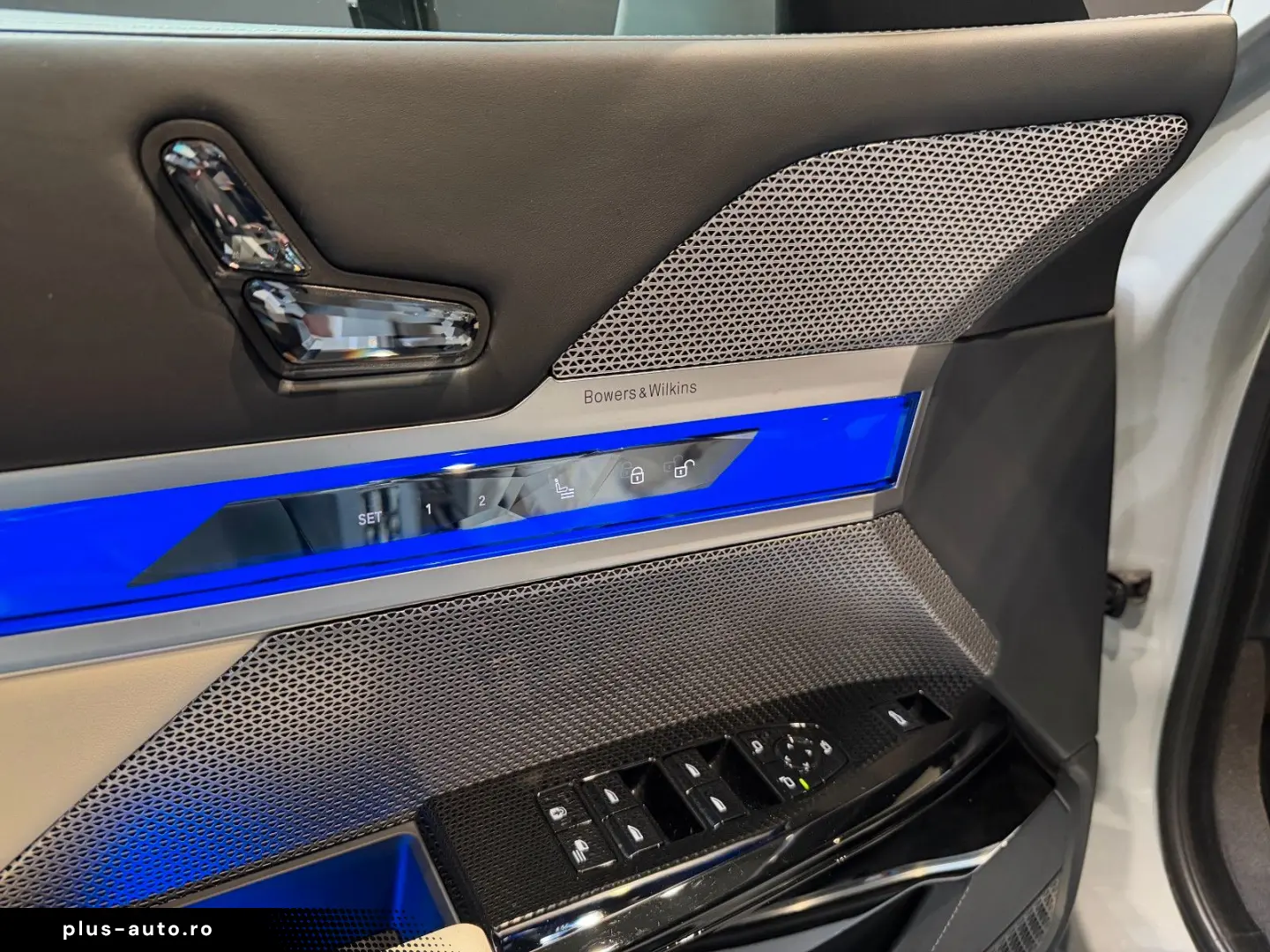 BMW 740 d xDrive B&W Sky Lounge M Sport Pro Luft 21