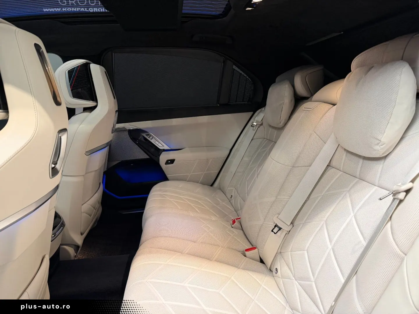 BMW 740 d xDrive B&W Sky Lounge M Sport Pro Luft 21