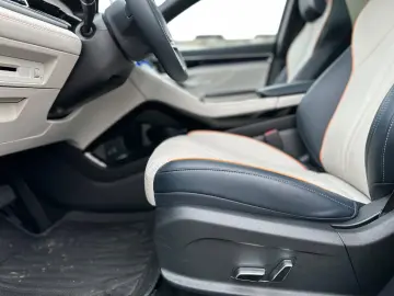 BYD SEAL U 1.5 DM-i Design  NETTO-EXPORT € 26 100