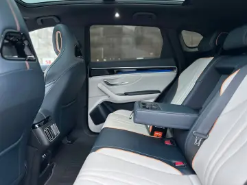 BYD SEAL U 1.5 DM-i Design  NETTO-EXPORT € 26 100