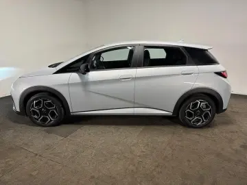 BYD Dolphin Comfort 60kWh WPU ACC 360