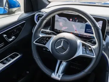 Mercedes-Benz GLC 220 d 4M Avantgarde  LED Pano