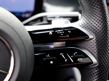 Mercedes-Benz GLC 300 d 4Matic AMG Line - PANO