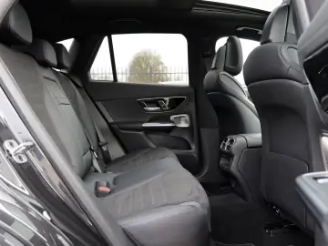 Mercedes-Benz GLC 300 d 4Matic AMG Line - PANO