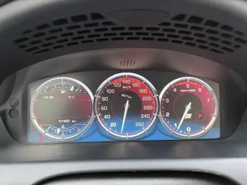 JAGUAR XJ 4WD 57000 KM