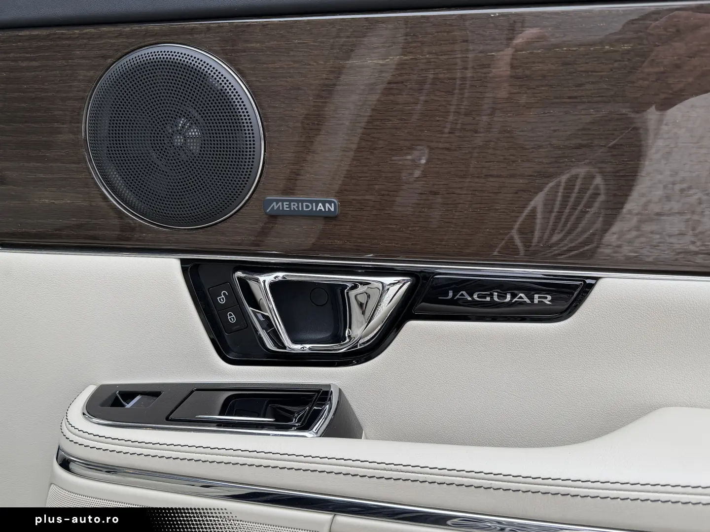 JAGUAR XJ 4WD 57000 KM