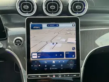 Mercedes-Benz GLC 200 4MATIC AMG Line Advanced Plus