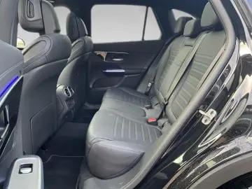 Mercedes-Benz GLC 200 4MATIC AMG Line Advanced Plus