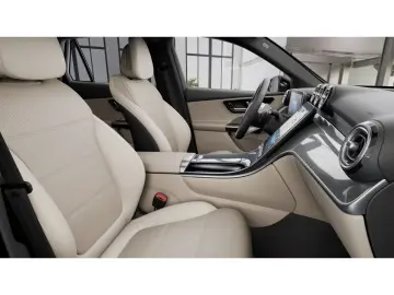 Mercedes-Benz GLC 200 4M Avantgarde Navi Pano AHK