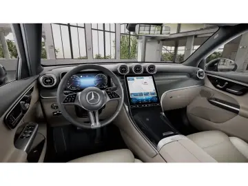 Mercedes-Benz GLC 200 4M Avantgarde Navi Pano AHK