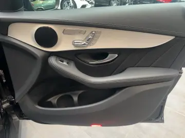 MERCEDES-BENZ GLC 300 e 4M Coupé AMG Line HeadUp Key&hellip;