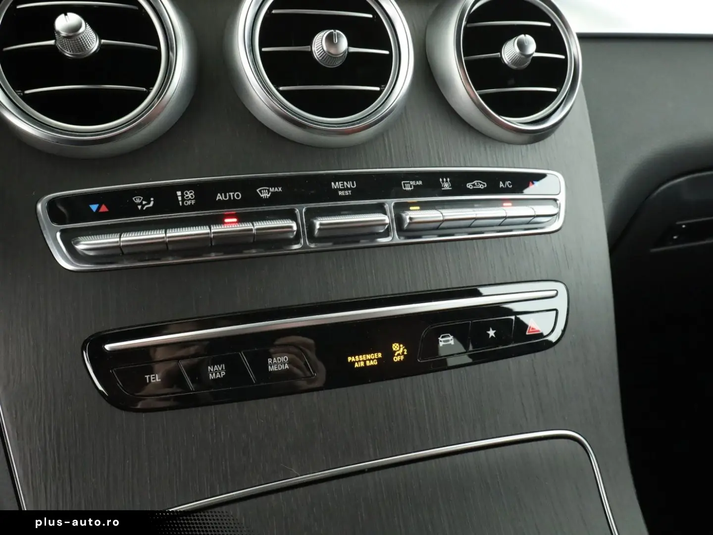 MERCEDES-BENZ GLC 300 de 4M Coupé AMG Distronic HUD &hellip;