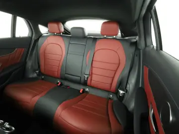 MERCEDES-BENZ GLC 300 de 4M Coupé AMG Distronic HUD &hellip;