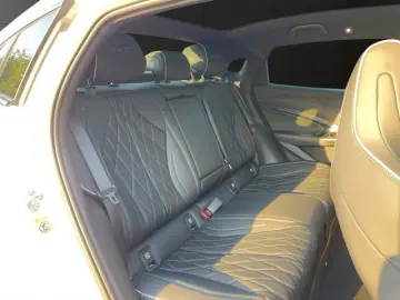 BYD Seal Design 230kW Reichweite 570km Panoramadach