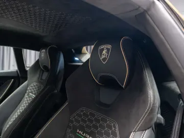 Lamborghini Huracan Tecnica (facelift 2022)