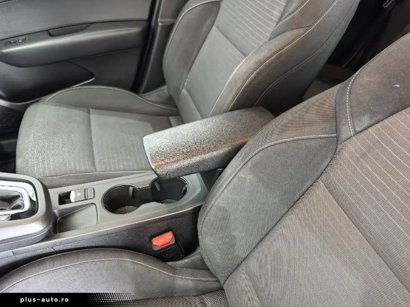 RENAULT ARKANA 1.6 E-Tech 145CP Zen