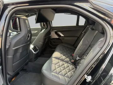 BMW 740d xDrive Limousine 845€ netto mtl. M Sportpak