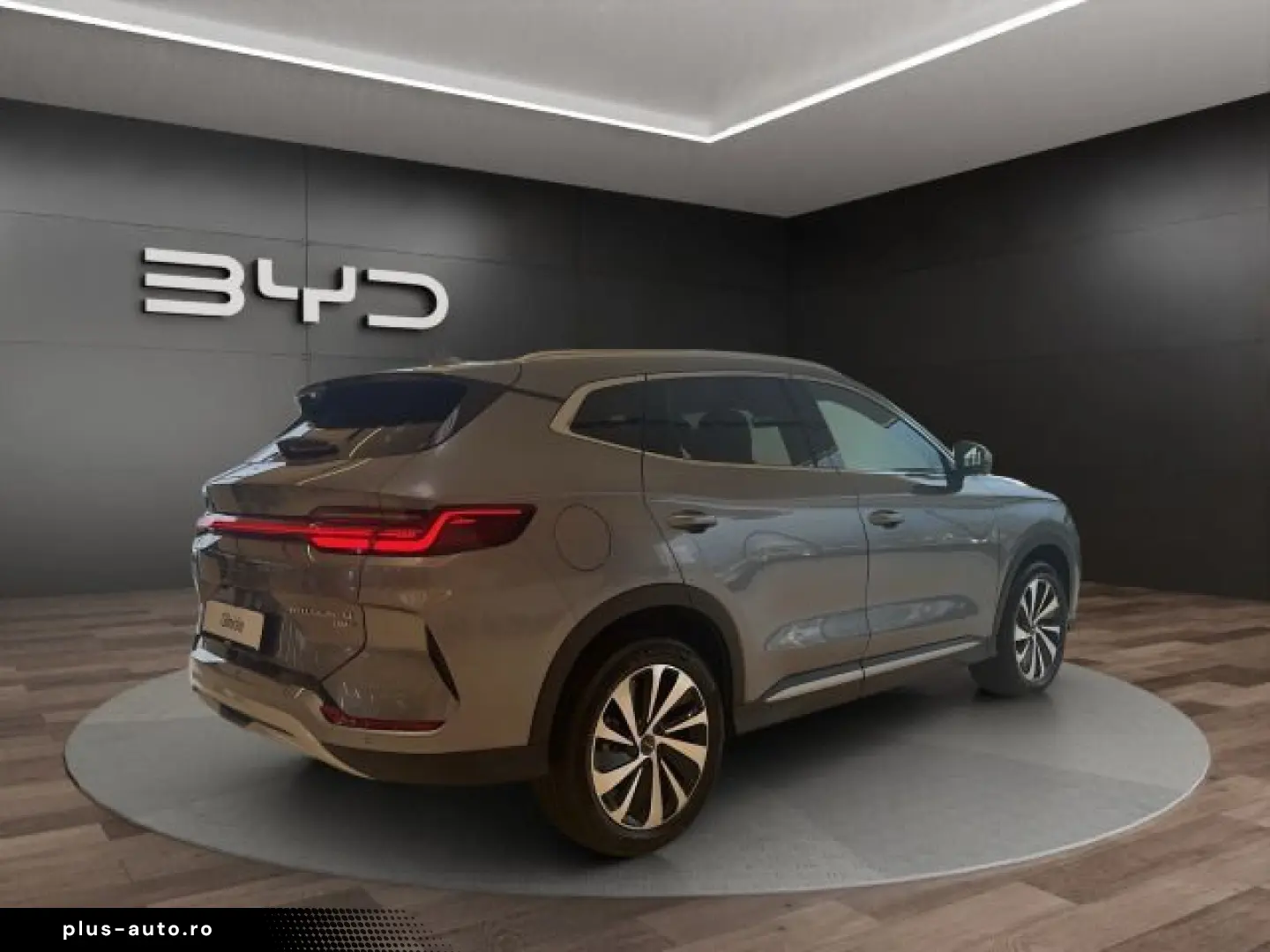 BYD Seal U DM-i Boost Plug-In Hybrid 1080km PANODACH