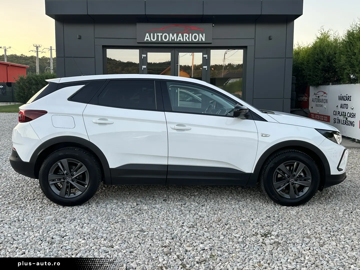 OPEL GRANDLAND AUTOMAT 2022